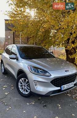 Позашляховик / Кросовер Ford Escape 2019 в Львові