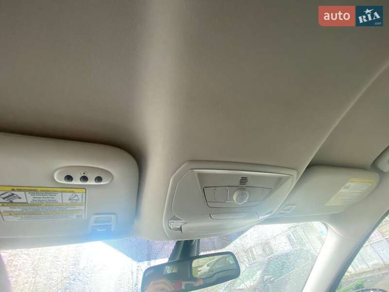 Внедорожник / Кроссовер Ford Escape 2015 в Киеве