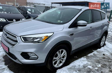Внедорожник / Кроссовер Ford Escape 2019 в Полтаве