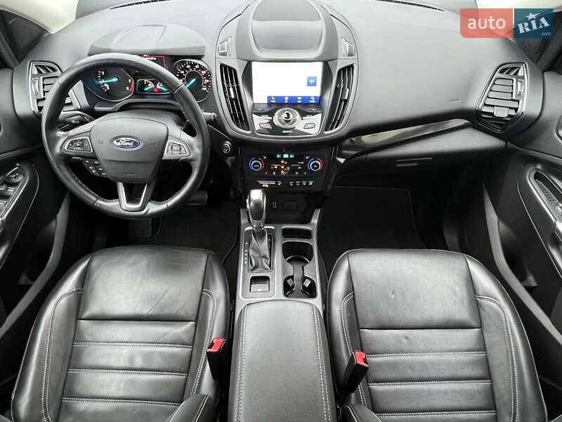 Внедорожник / Кроссовер Ford Escape 2019 в Одессе