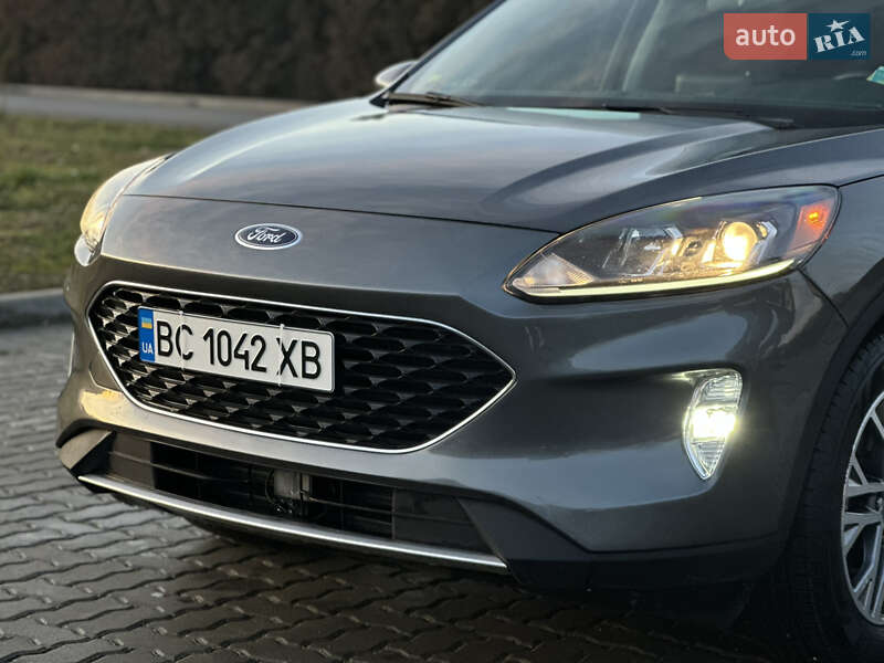 Позашляховик / Кросовер Ford Escape 2021 в Львові