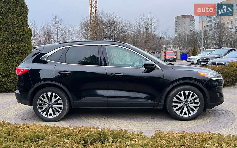 Внедорожник / Кроссовер Ford Escape 2021 в Львове