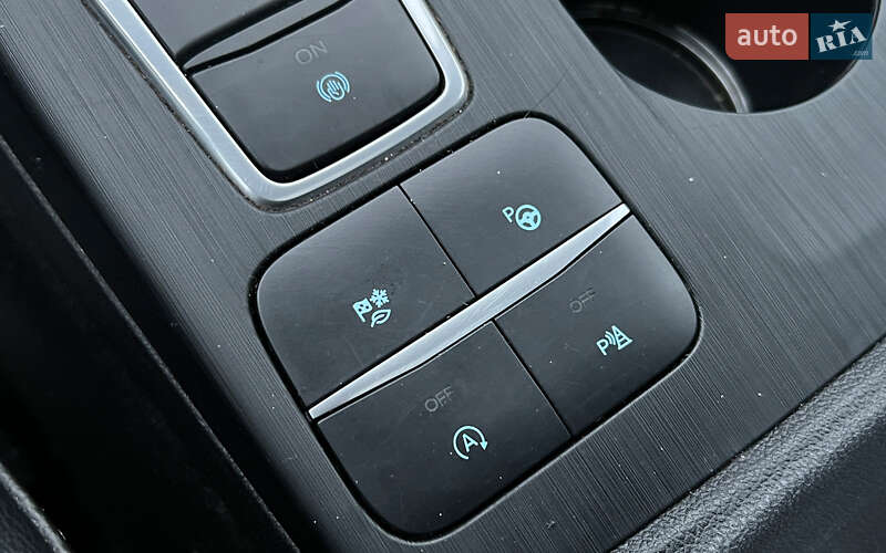 Внедорожник / Кроссовер Ford Escape 2021 в Львове