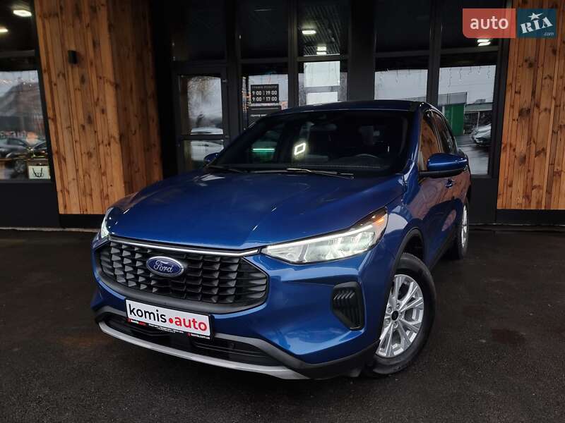Внедорожник / Кроссовер Ford Escape 2023 в Виннице