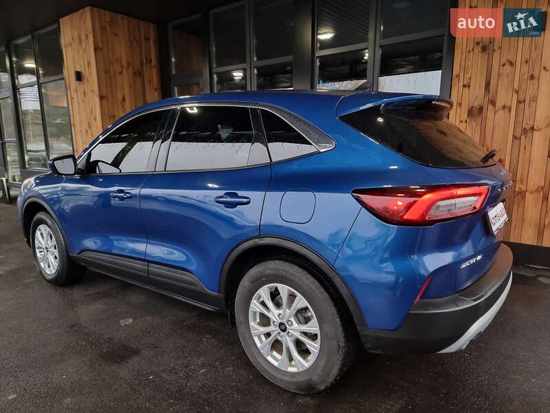 Внедорожник / Кроссовер Ford Escape 2023 в Виннице
