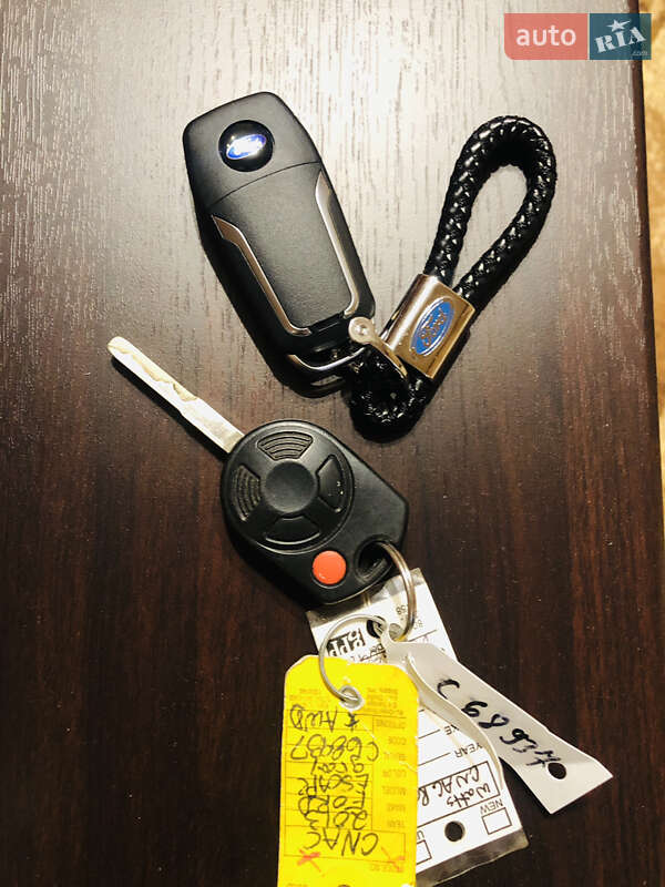 Внедорожник / Кроссовер Ford Escape 2013 в Бердичеве фото 32 Внедорожник / Кроссовер Ford Escape 2013 в Бердичеве