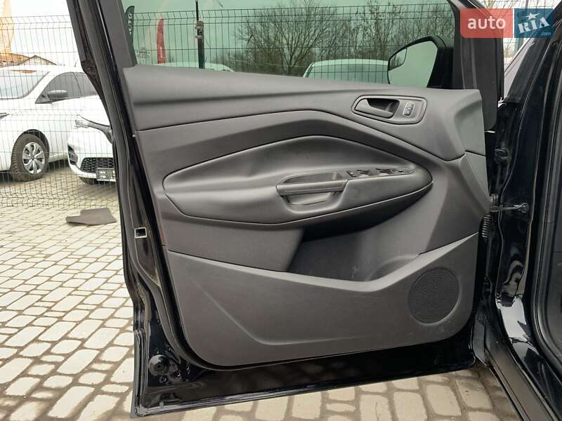 Позашляховик / Кросовер Ford Escape 2018 в Бердичеві