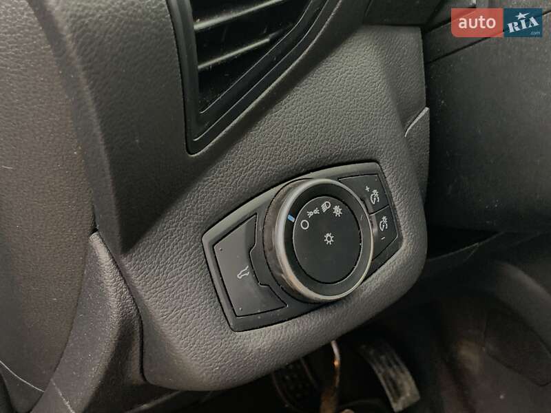 Позашляховик / Кросовер Ford Escape 2018 в Бердичеві