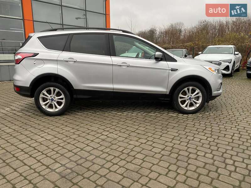 Позашляховик / Кросовер Ford Escape 2018 в Львові фото 8 Позашляховик / Кросовер Ford Escape 2018 в Львові