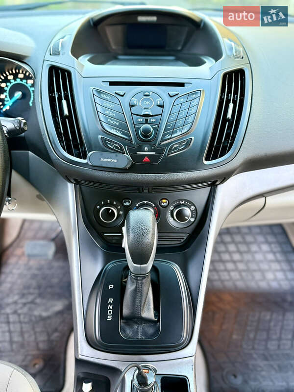 Внедорожник / Кроссовер Ford Escape 2014 в Одессе