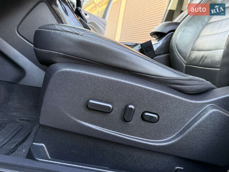 Внедорожник / Кроссовер Ford Escape 2016 в Дрогобыче фото 43 Внедорожник / Кроссовер Ford Escape 2016 в Дрогобыче