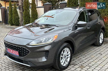 Внедорожник / Кроссовер Ford Escape 2019 в Львове