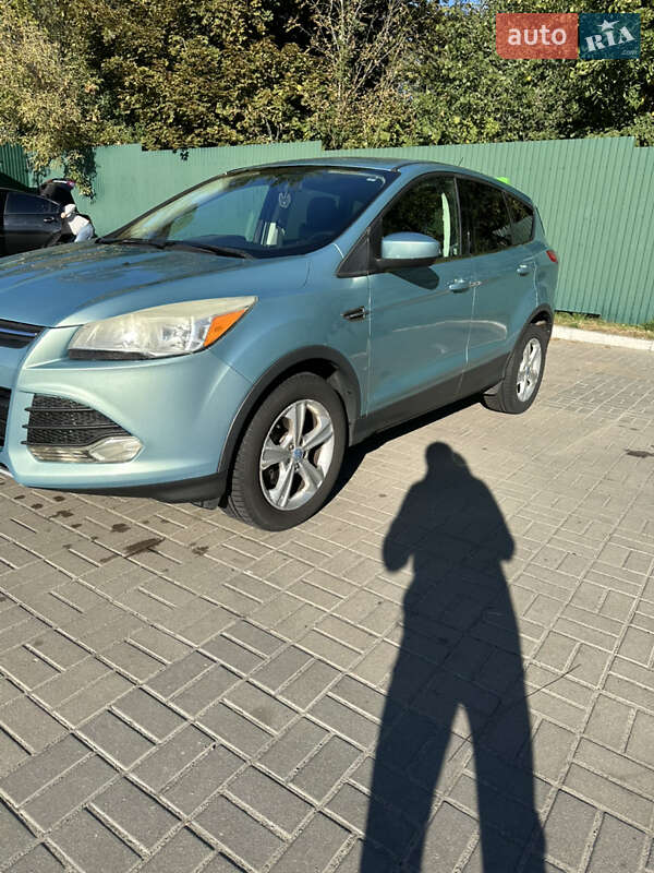 Позашляховик / Кросовер Ford Escape 2013 в Києві фото 4 Позашляховик / Кросовер Ford Escape 2013 в Києві