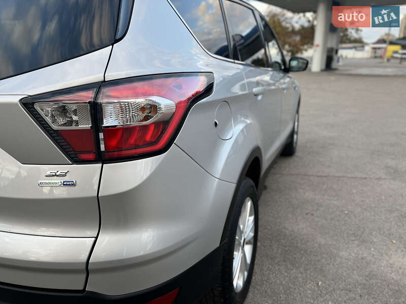 Внедорожник / Кроссовер Ford Escape 2018 в Днепре фото 6 Внедорожник / Кроссовер Ford Escape 2018 в Днепре