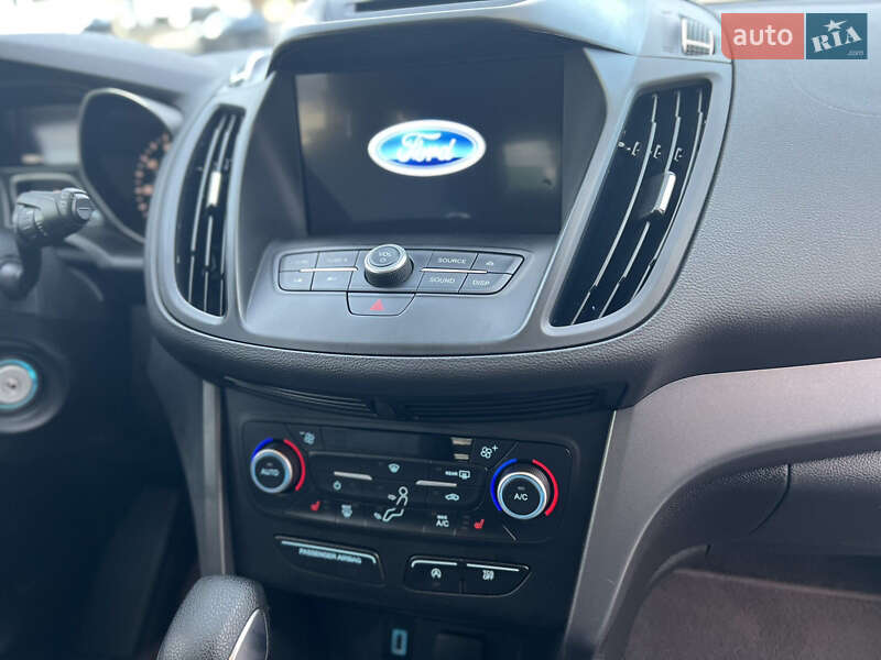 Внедорожник / Кроссовер Ford Escape 2018 в Днепре фото 17 Внедорожник / Кроссовер Ford Escape 2018 в Днепре