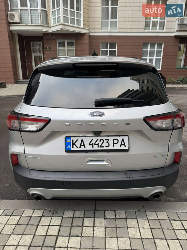 Внедорожник / Кроссовер Ford Escape 2019 в Киеве
