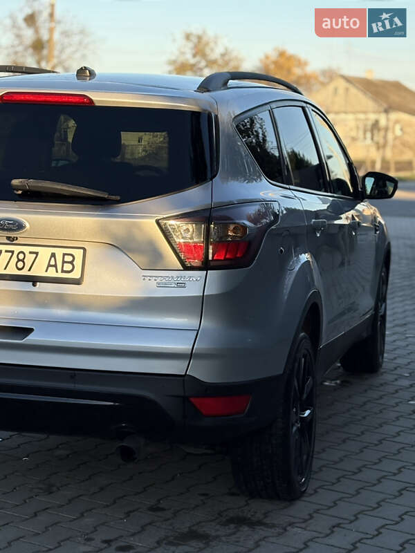 Внедорожник / Кроссовер Ford Escape 2016 в Тернополе