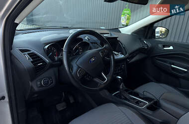 Внедорожник / Кроссовер Ford Escape 2016 в Тернополе