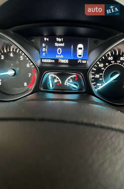 Позашляховик / Кросовер Ford Escape 2017 в Самборі