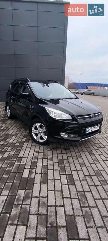 Позашляховик / Кросовер Ford Escape 2016 в Львові фото Позашляховик / Кросовер Ford Escape 2016 в Львові
