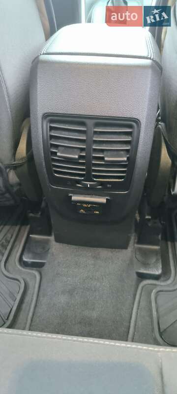 Позашляховик / Кросовер Ford Escape 2016 в Львові фото 34 Позашляховик / Кросовер Ford Escape 2016 в Львові