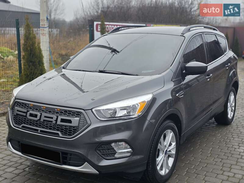 Позашляховик / Кросовер Ford Escape 2018 в Надвірній