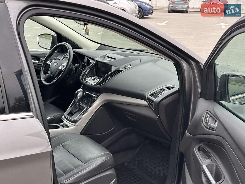 Позашляховик / Кросовер Ford Escape 2013 в Києві