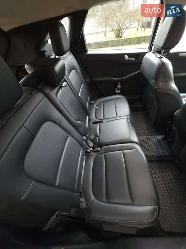 Внедорожник / Кроссовер Ford Escape 2020 в Днепре
