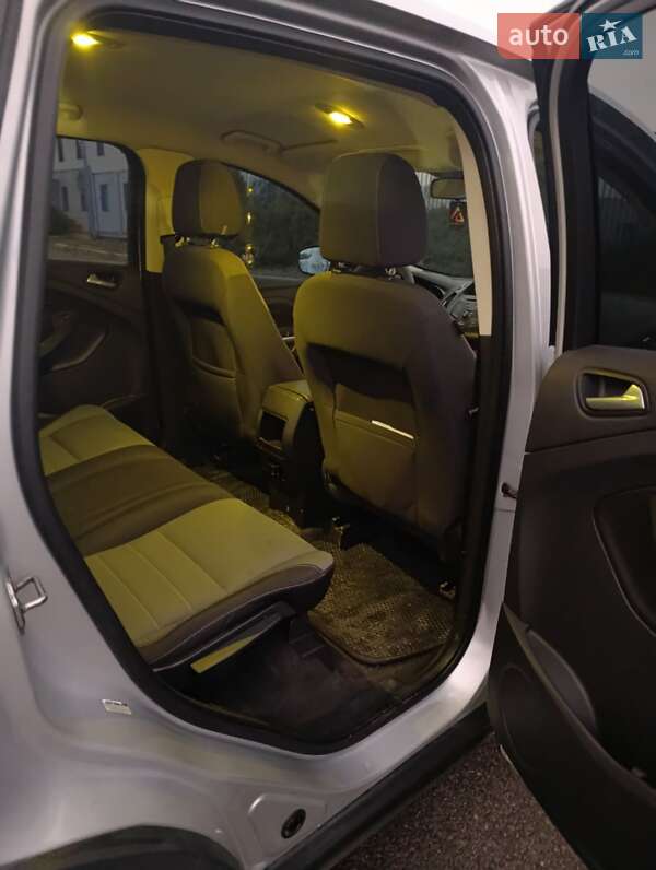 Внедорожник / Кроссовер Ford Escape 2012 в Новомосковске фото 21 Внедорожник / Кроссовер Ford Escape 2012 в Новомосковске