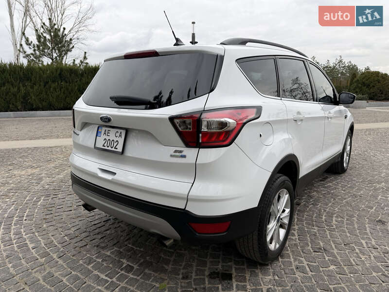 Внедорожник / Кроссовер Ford Escape 2018 в Днепре фото 5 Внедорожник / Кроссовер Ford Escape 2018 в Днепре