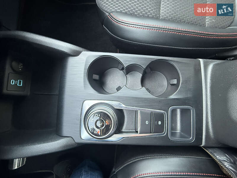 Внедорожник / Кроссовер Ford Escape 2023 в Львове