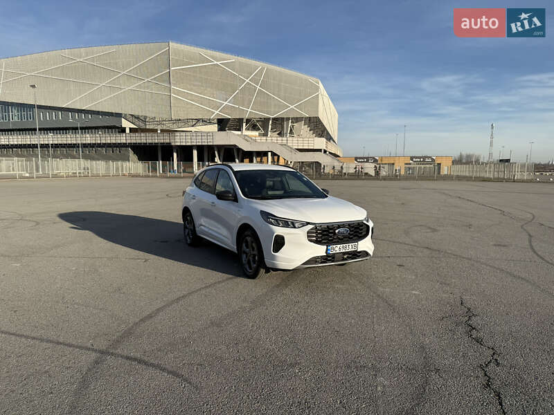 Внедорожник / Кроссовер Ford Escape 2023 в Львове