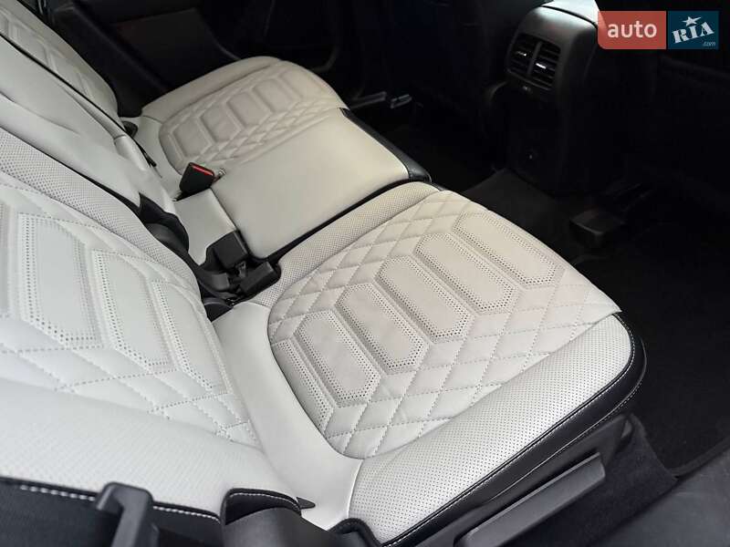 Позашляховик / Кросовер Ford Escape 2023 в Києві фото 32 Позашляховик / Кросовер Ford Escape 2023 в Києві