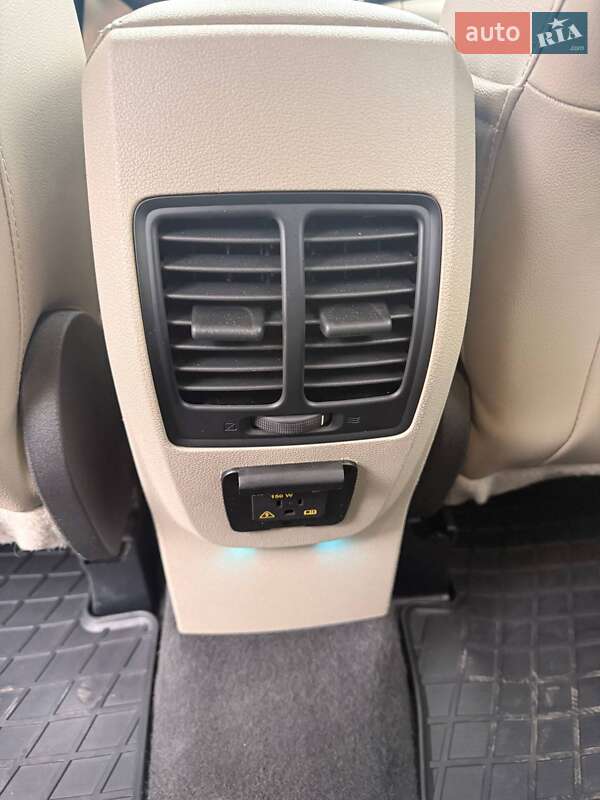 Позашляховик / Кросовер Ford Escape 2016 в Харкові