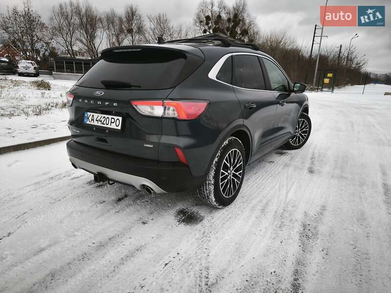 Внедорожник / Кроссовер Ford Escape 2022 в Киеве