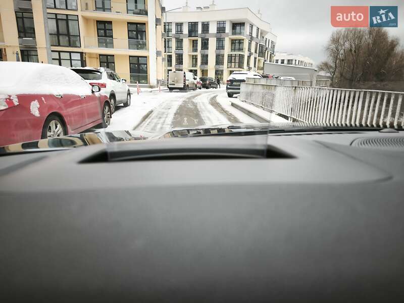 Внедорожник / Кроссовер Ford Escape 2022 в Киеве