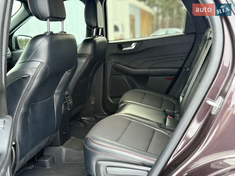 Внедорожник / Кроссовер Ford Escape 2023 в Киеве фото 72 Внедорожник / Кроссовер Ford Escape 2023 в Киеве