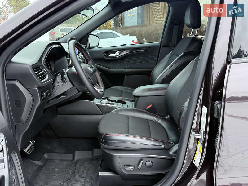 Внедорожник / Кроссовер Ford Escape 2023 в Киеве фото 93 Внедорожник / Кроссовер Ford Escape 2023 в Киеве