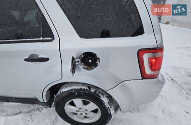 Позашляховик / Кросовер Ford Escape 2010 в Харкові
