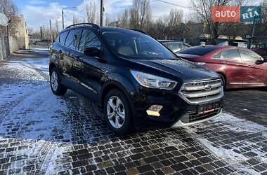 Внедорожник / Кроссовер Ford Escape 2018 в Одессе