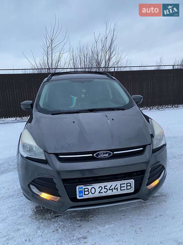 Позашляховик / Кросовер Ford Escape 2015 в Копичинці
