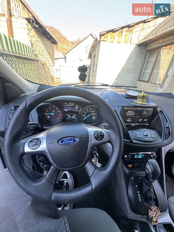 Позашляховик / Кросовер Ford Escape 2014 в Ужгороді