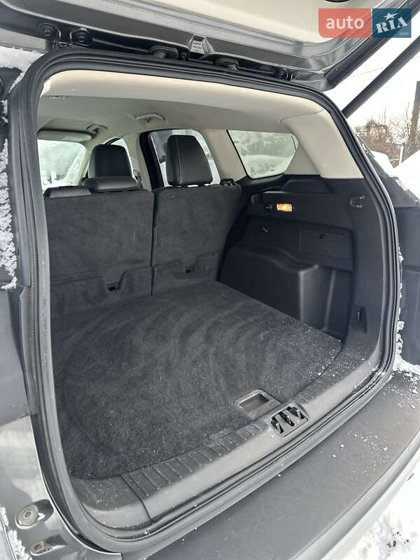 Позашляховик / Кросовер Ford Escape 2016 в Білогородці фото 18 Позашляховик / Кросовер Ford Escape 2016 в Білогородці