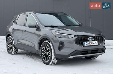Внедорожник / Кроссовер Ford Escape 2023 в Киеве