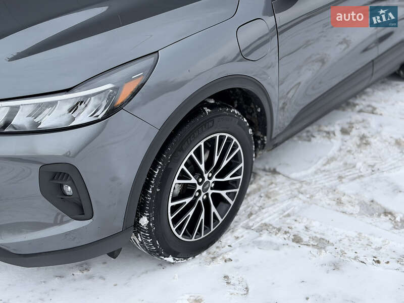Позашляховик / Кросовер Ford Escape 2023 в Києві