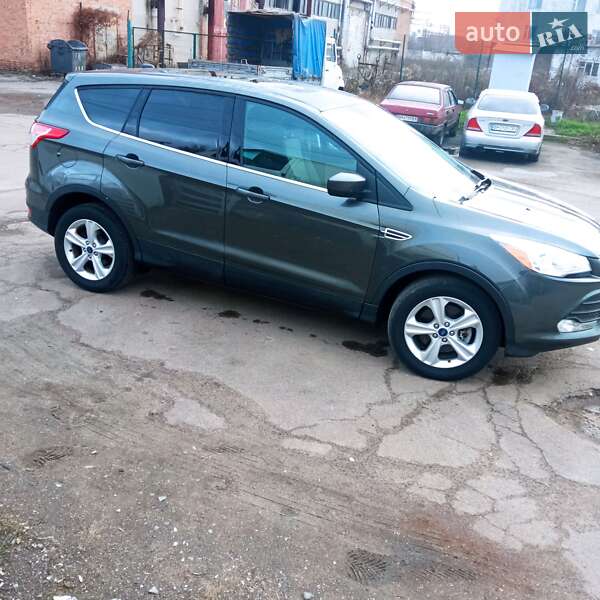 Внедорожник / Кроссовер Ford Escape 2015 в Сумах фото 2 Внедорожник / Кроссовер Ford Escape 2015 в Сумах