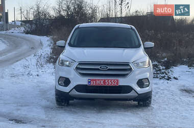 Позашляховик / Кросовер Ford Escape 2019 в Львові