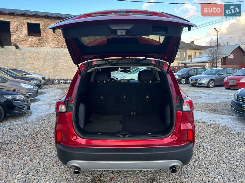 Позашляховик / Кросовер Ford Escape 2020 в Коломиї