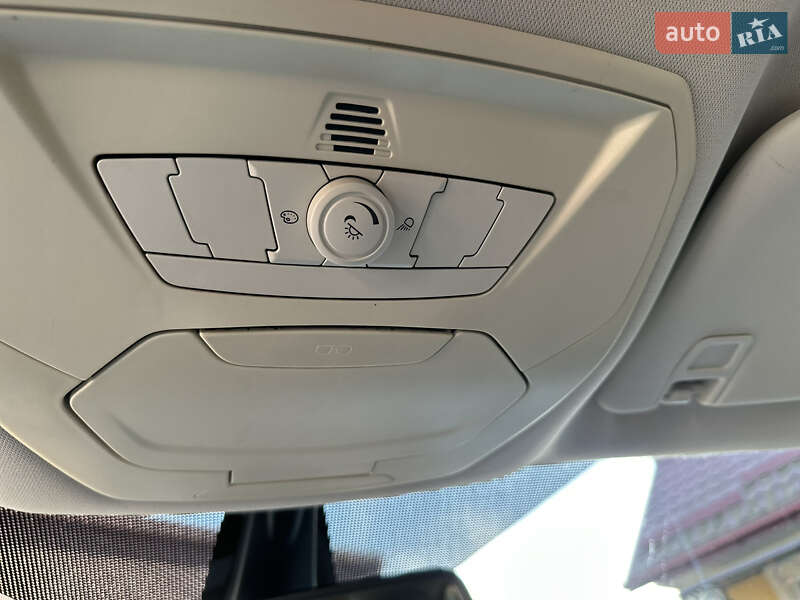 Внедорожник / Кроссовер Ford Escape 2013 в Волочиске