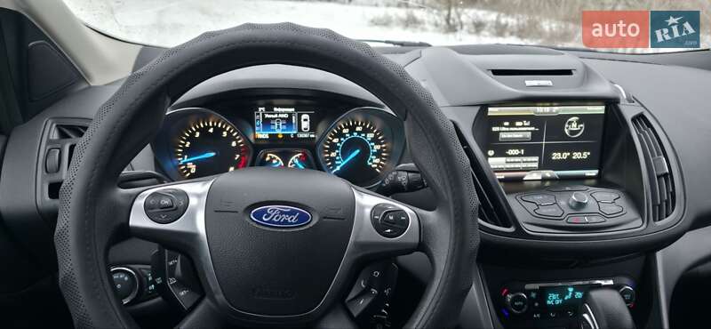 Позашляховик / Кросовер Ford Escape 2014 в Кременчуці